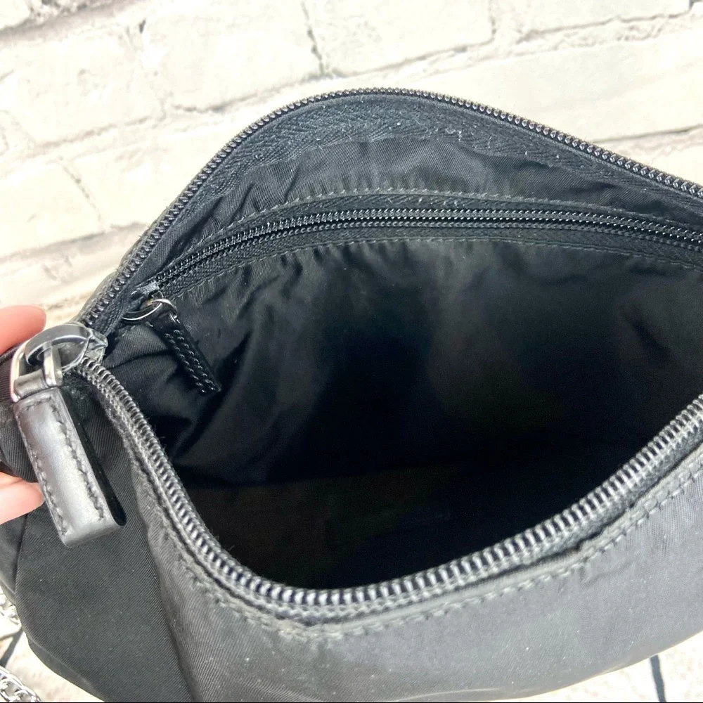 Prada pouch crossbody bag or shoulder bag with chains - Picture 11 of 16